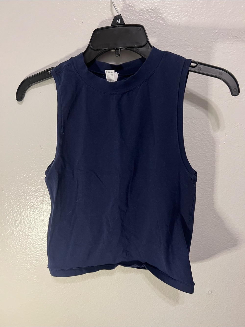 Yogalicious Navy Sleeveless High Crew Cropped Tank, Size M